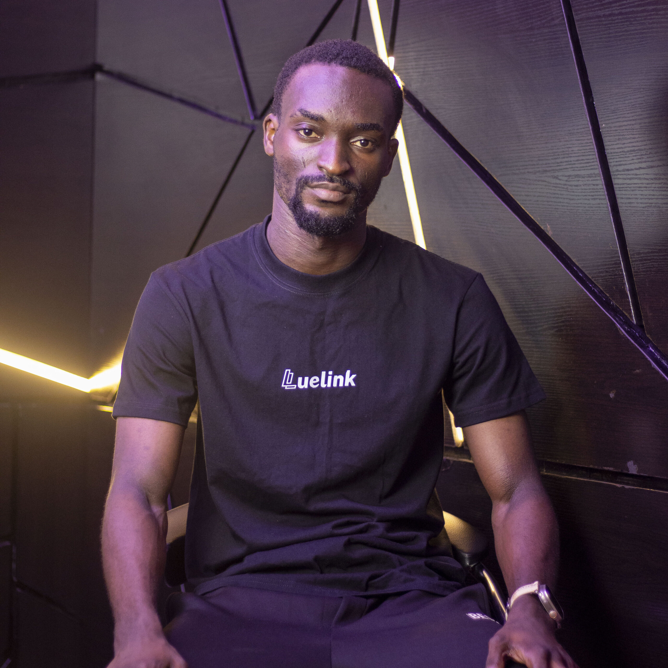 Olatundun Solomon Olayemi also known as soss marny is a skilled videographer known for his strong abilities in video shooting and editing.